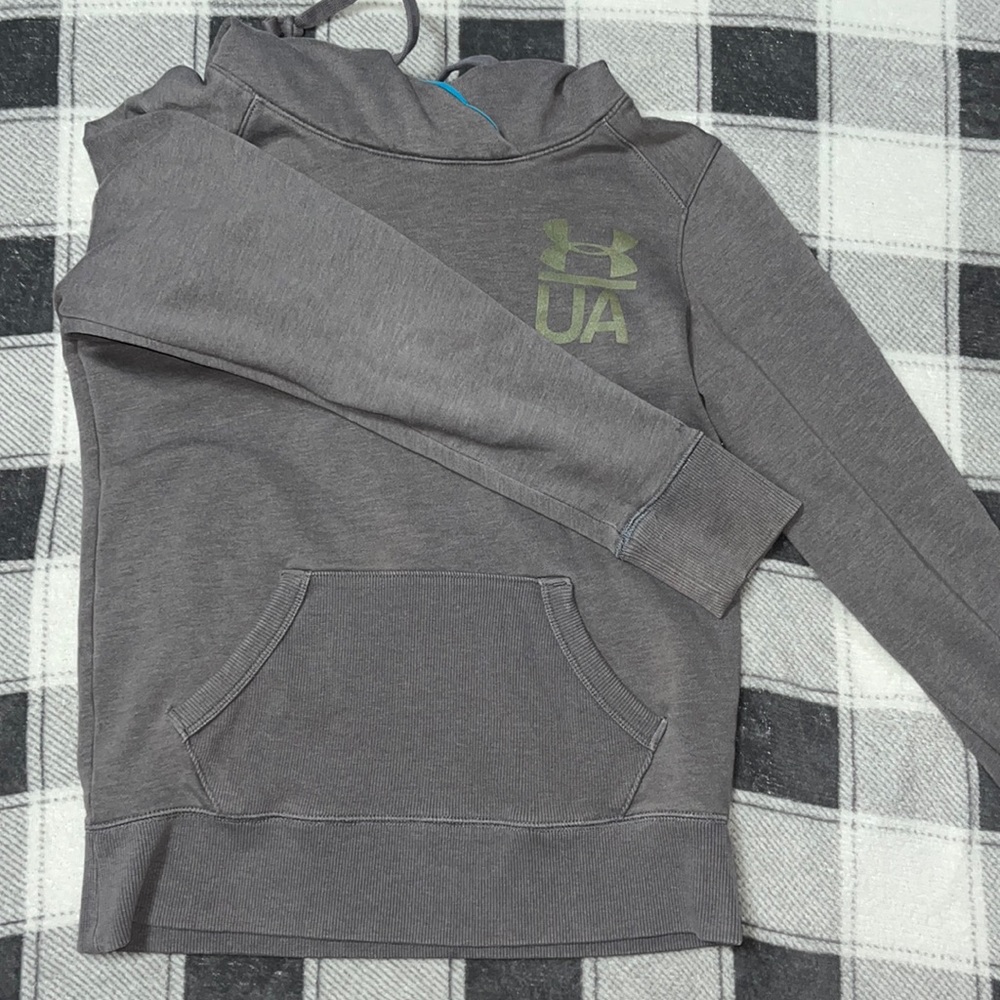 under armour hoodie